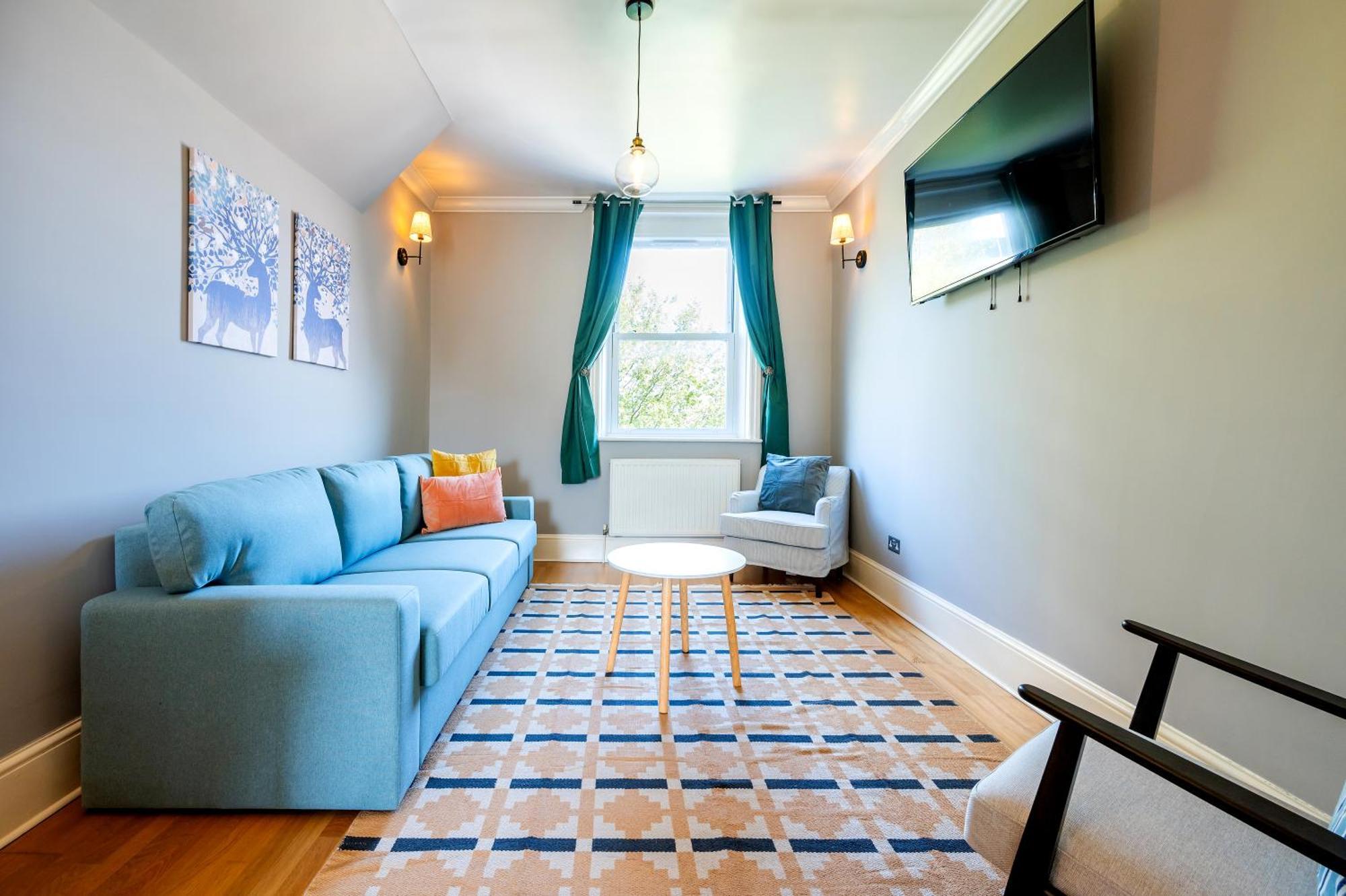 Large 1 Bedroom In Center Of * Londra